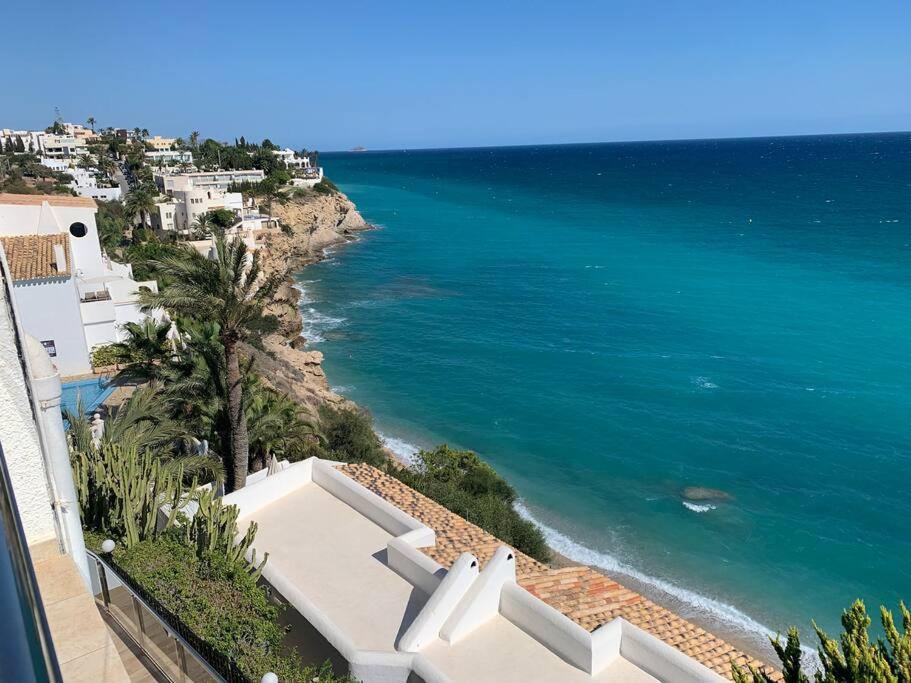 Preciosa Casa En Vilajoyosa Con Vistas Al Mar En Las Casas Colgantes Del Casco Antiguo Villajoyosa Esterno foto
